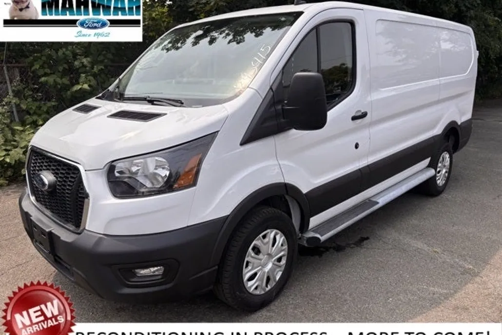 2023 Ford Transit photo 1