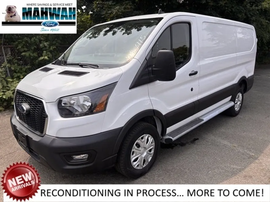 2023 Ford Transit photo 1