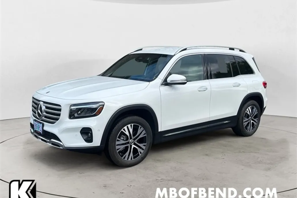 2025 Mercedes Benz GLB 250 4MATIC photo 1