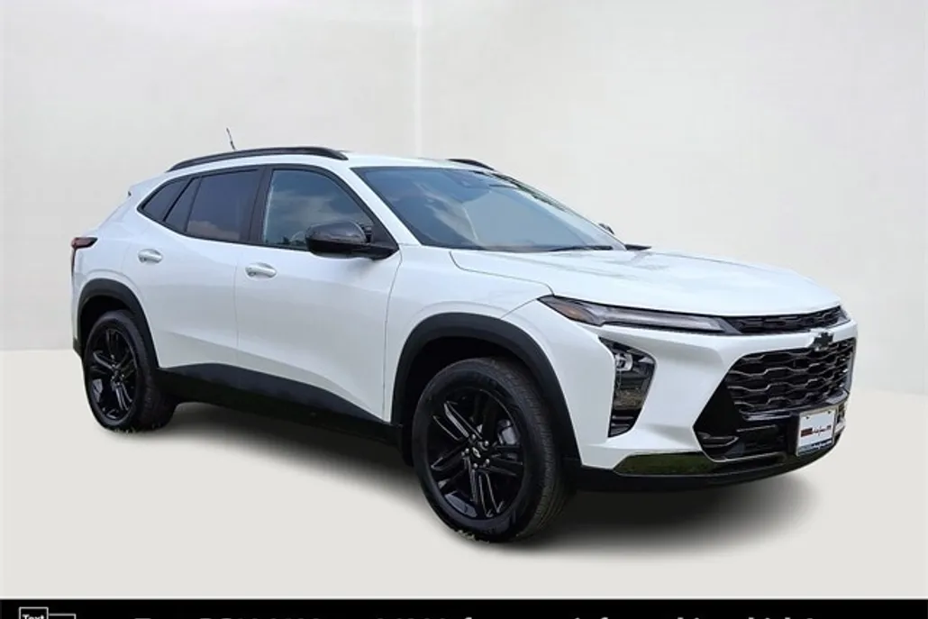 2024 Chevrolet Trax ACTIV photo 1