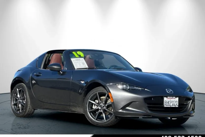 2019 Mazda MX-5 Miata RF Miata Grand Touring photo 1