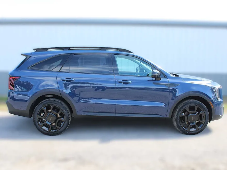 2025 Kia Sorento X-Line EX photo 1