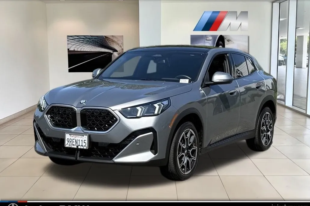 2025 Bmw X2 xDrive28i photo 1