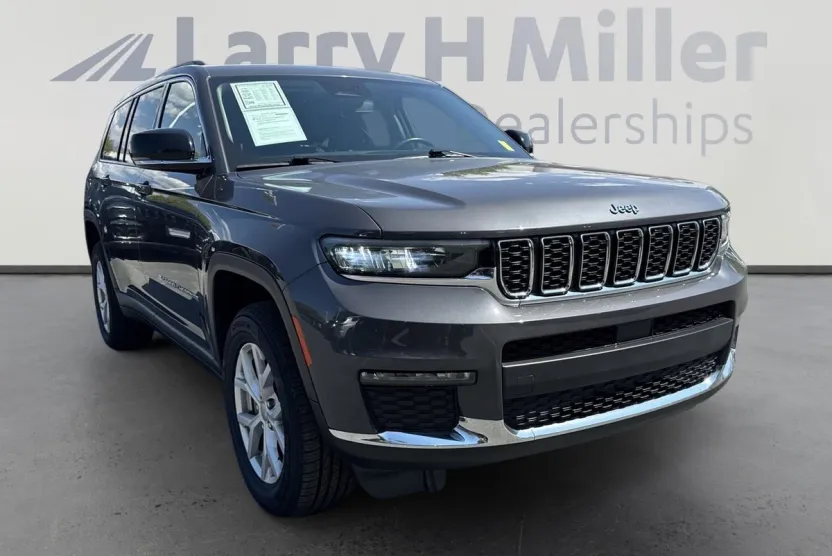 2021 Jeep Grand Cherokee Limited photo 1