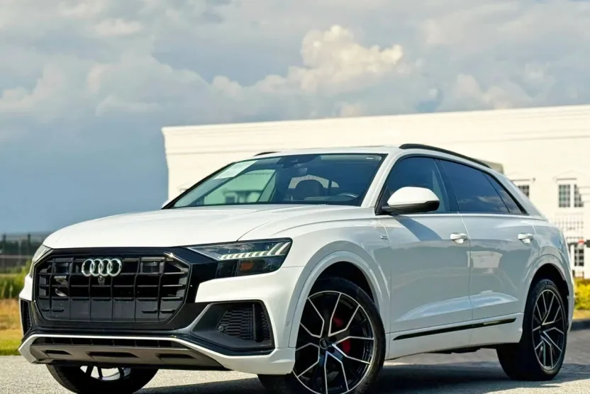 2019 Audi Q8 line Prestige photo 1