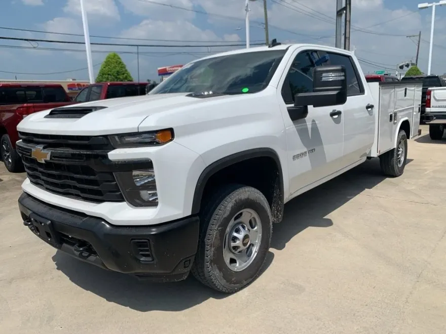 2024 Chevrolet Silverado 2500HD Work Truck photo 1