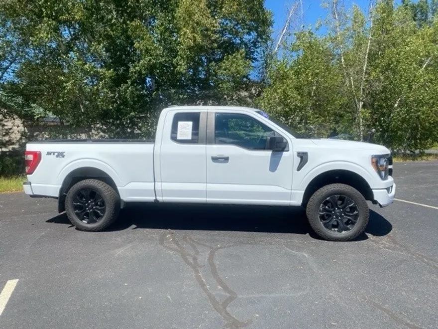 2023 Ford F-150 XL photo 1
