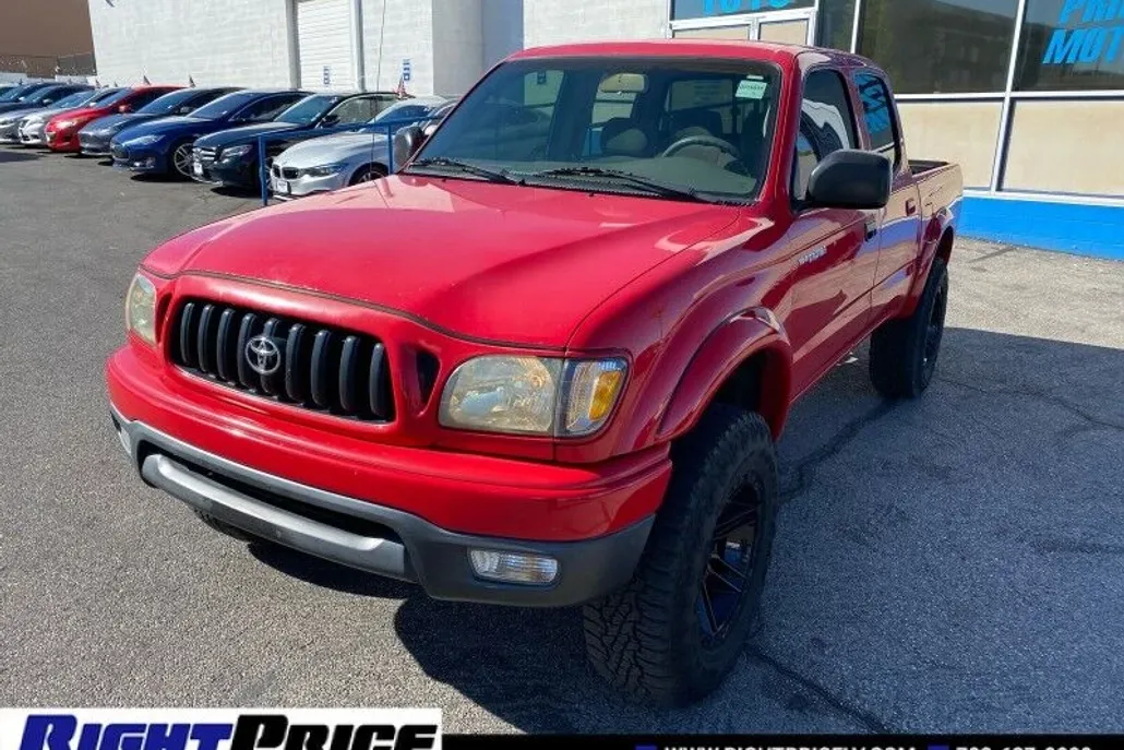 2004 Toyota Tacoma PreRunner photo 1