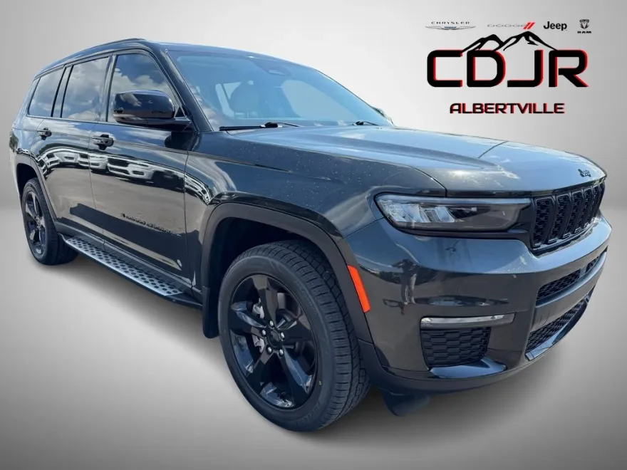 2022 Jeep Grand Cherokee Limited photo 1