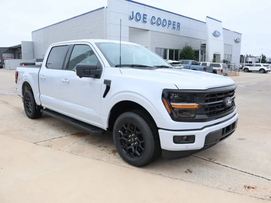 2025 Ford F-150 XLT photo 1