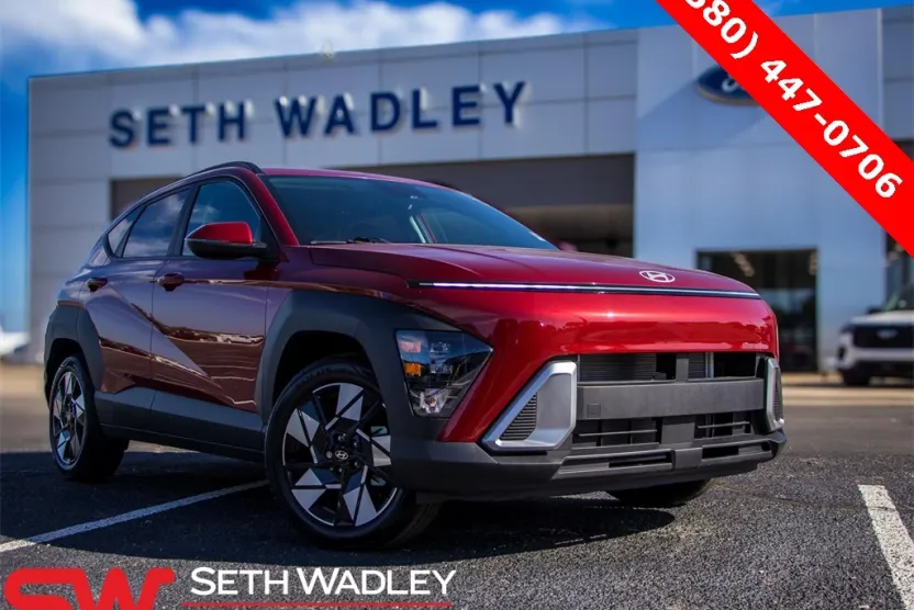 2025 Hyundai Kona SEL photo 1