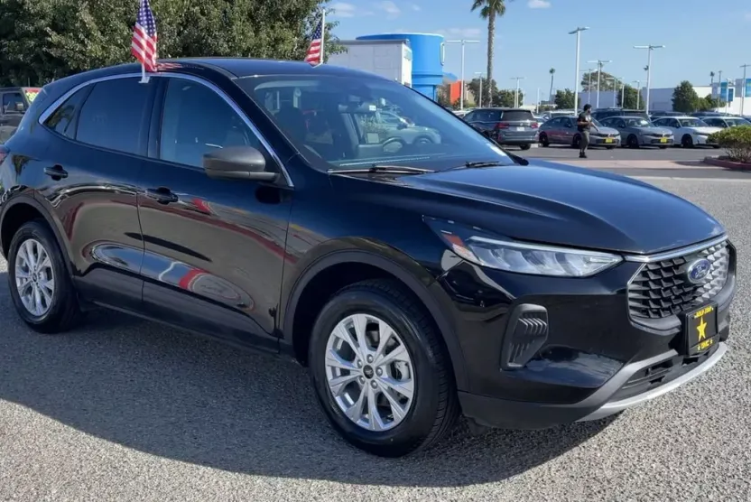 2024 Ford Escape Active photo 1