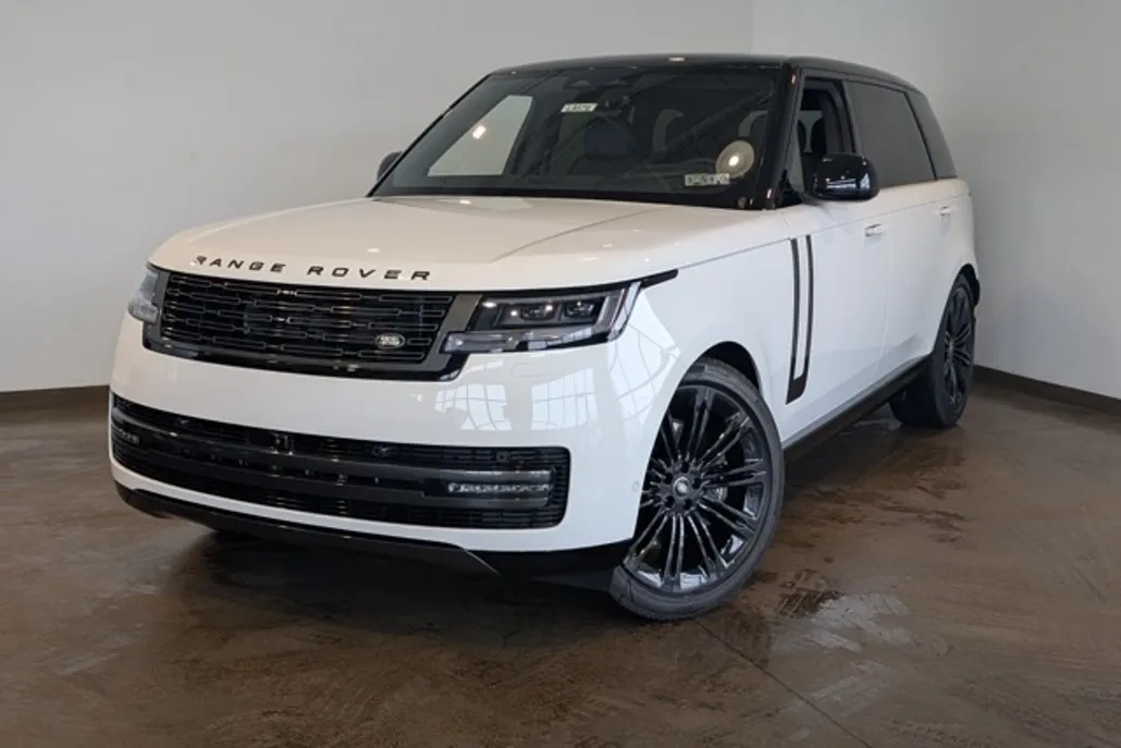 2025 Land Rover Range Rover SE photo 1