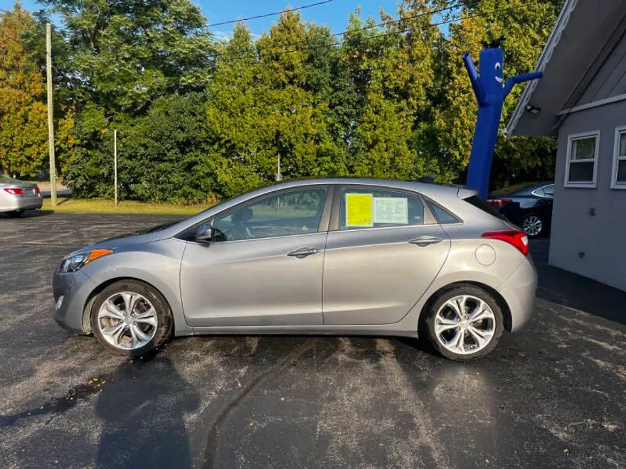 2014 Hyundai Elantra Style Tech photo 1