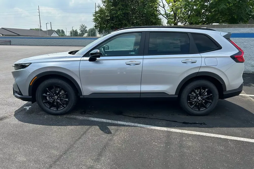 2026 Honda CR-V Hybrid Sport photo 1