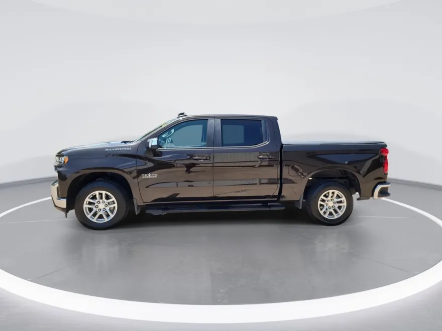 2019 Chevrolet Silverado 1500 LT photo 1