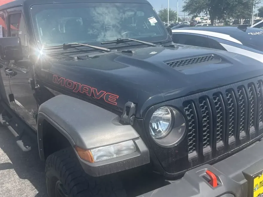 2023 Jeep Gladiator Mojave photo 1