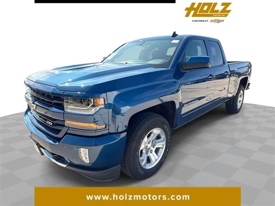 2017 Chevrolet Silverado 1500 LT photo 1