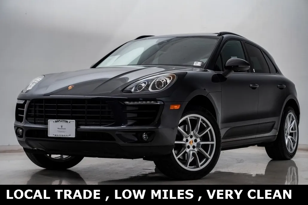 2017 Porsche Macan Base photo 1