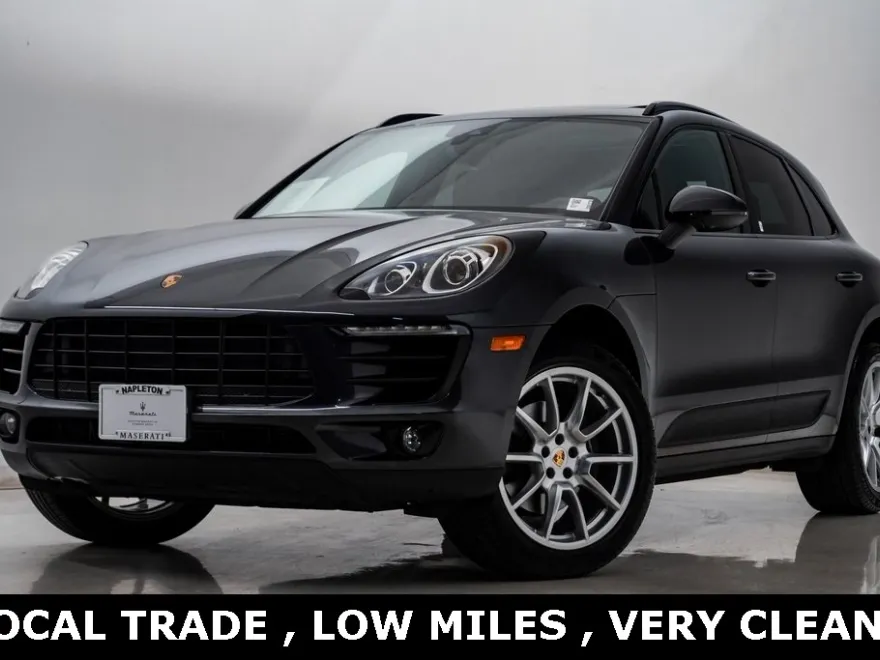 2017 Porsche Macan Base photo 1