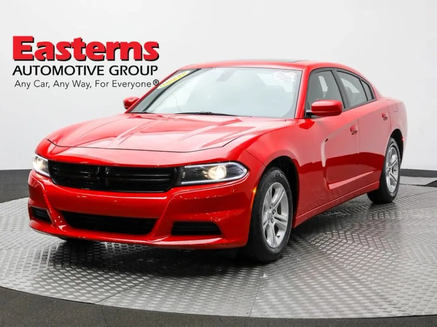 2022 Dodge Charger SXT photo 1