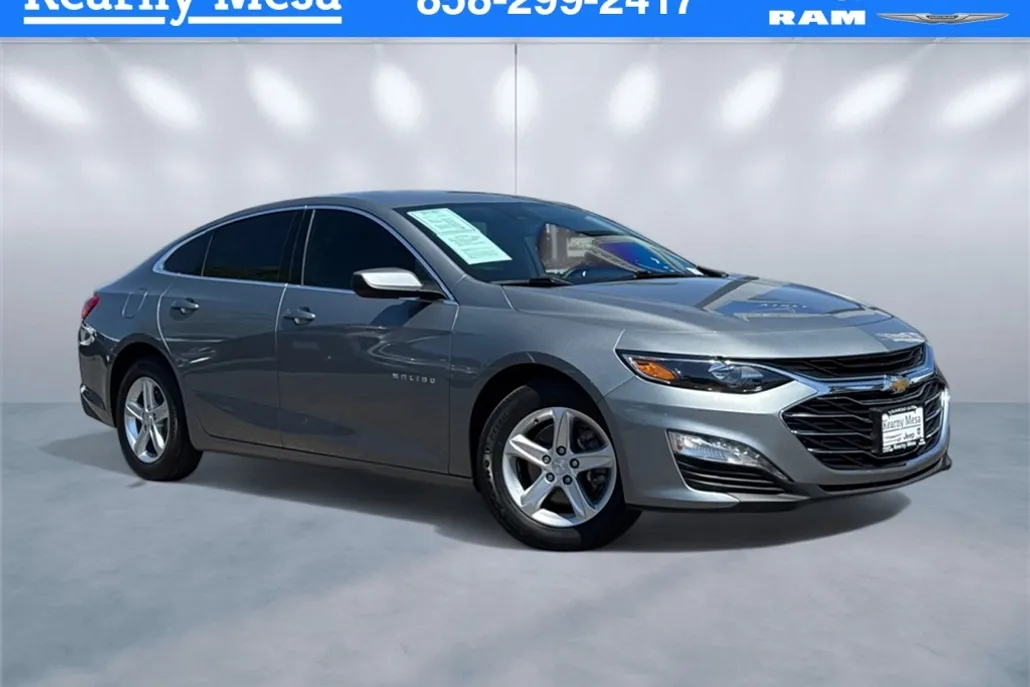 2023 Chevrolet Malibu 1LT photo 1