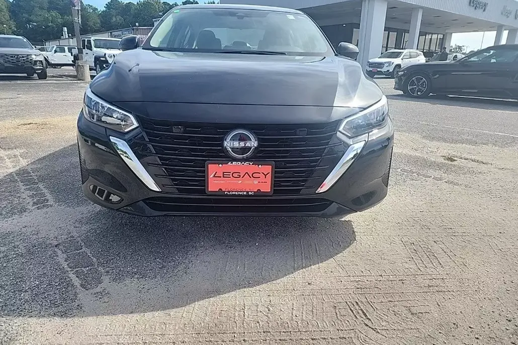 2024 Nissan Sentra SV photo 1