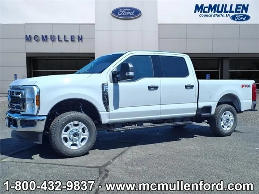 2025 Ford F-250 photo 1