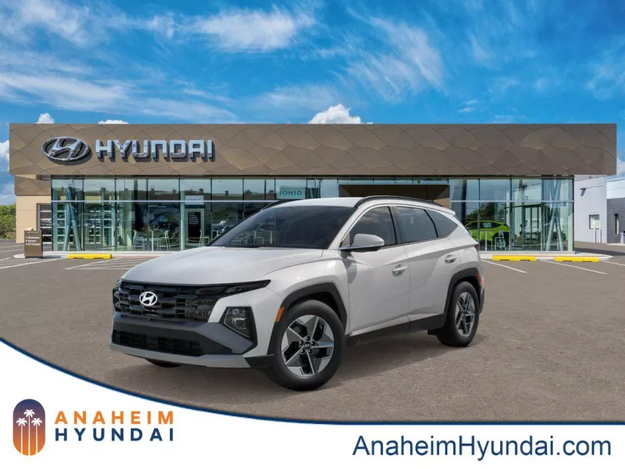 2025 Hyundai Tucson SEL photo 1