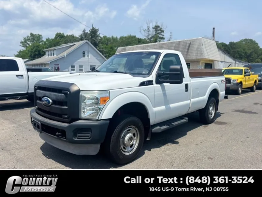 2011 Ford F-250 XLT photo 1