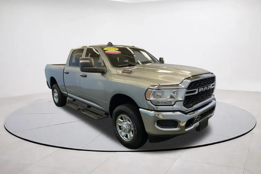 2024 Ram 2500 Tradesman photo 1
