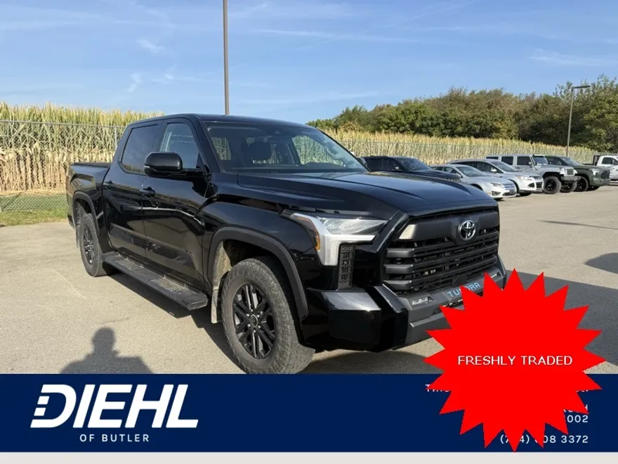 2023 Toyota Tundra SR5 photo 1