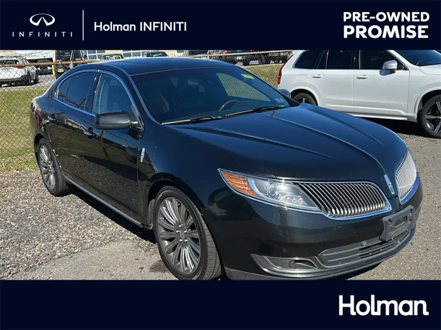 2014 Lincoln MKS Base photo 1