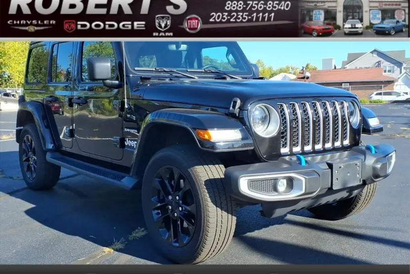 2023 Jeep Wrangler 4xe Sahara photo 1