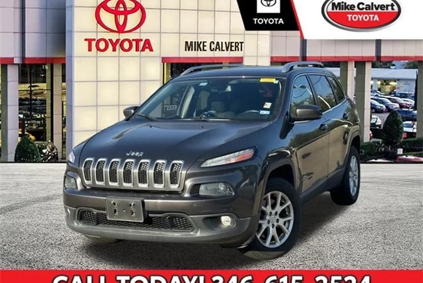 2017 Jeep Cherokee Latitude photo 1