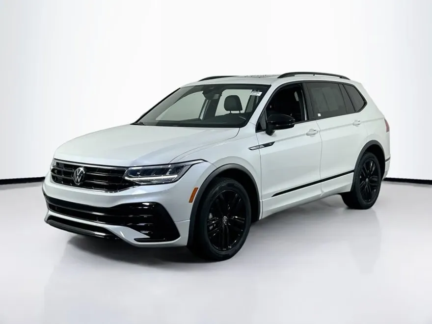 2022 Volkswagen Tiguan SE R-Line Black photo 1
