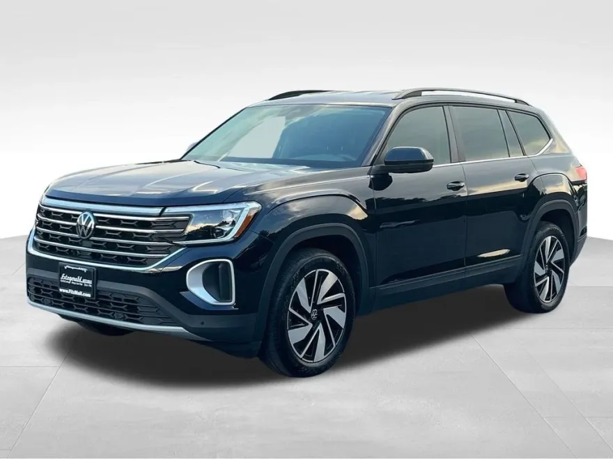 2024 Volkswagen Atlas SE Technology photo 1
