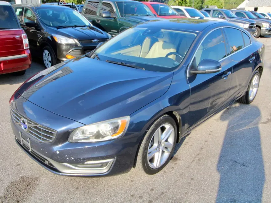 2015 Volvo S60 T5 Premier photo 1