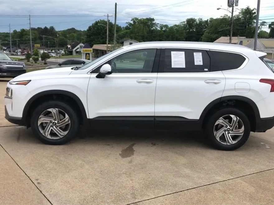 2023 Hyundai Santa Fe SEL photo 1