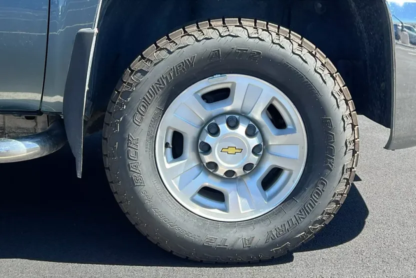 2010 Chevrolet Silverado 3500HD LTZ photo 1