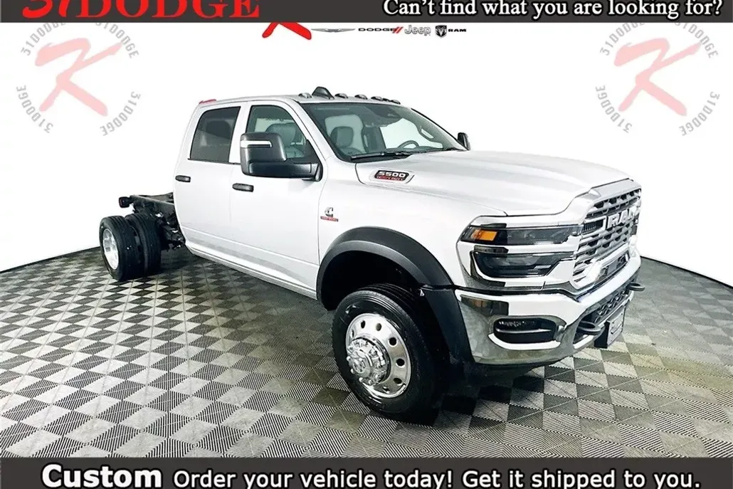 2025 Ram 5500 Tradesman photo 1