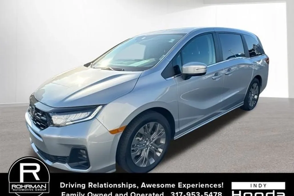 2025 Honda Odyssey Touring photo 1