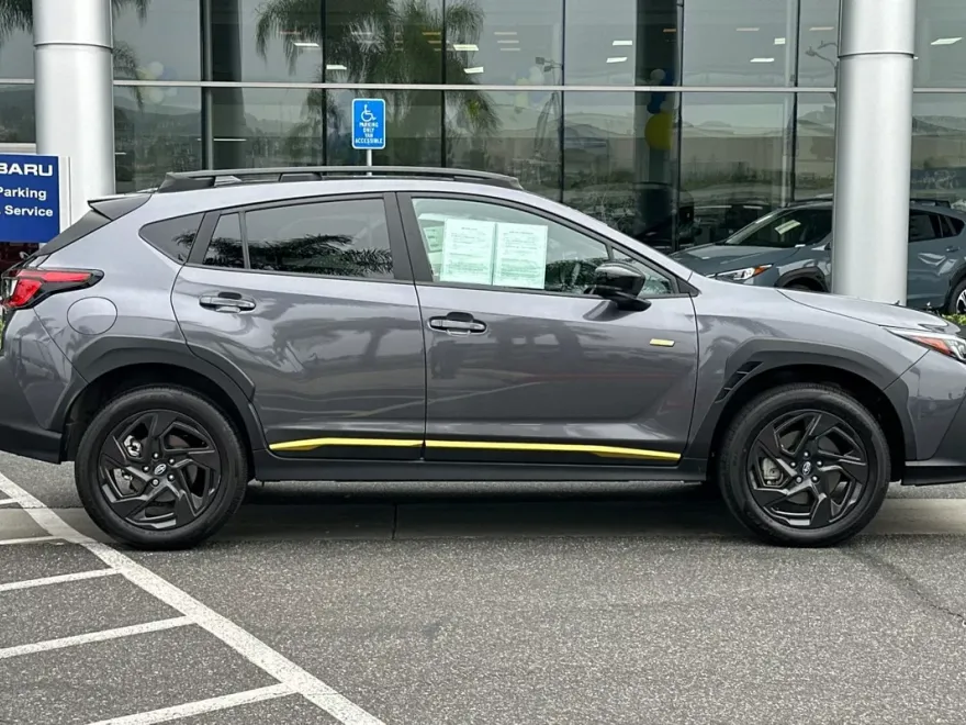 2024 Subaru Crosstrek Sport photo 1
