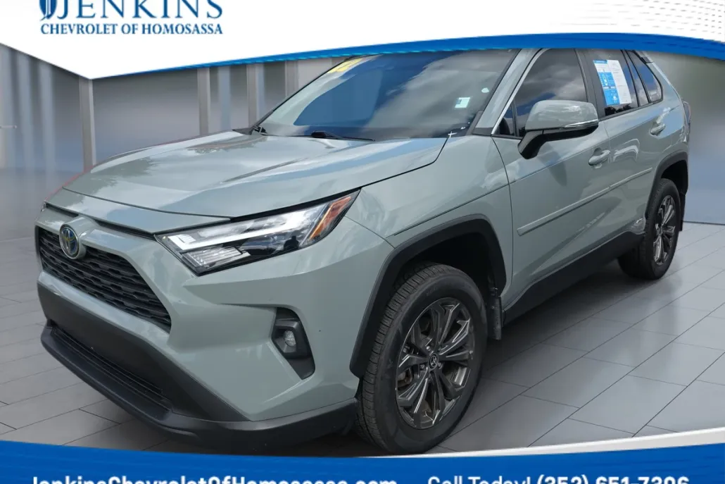 2022 Toyota RAV4 Hybrid XLE Premium photo 1