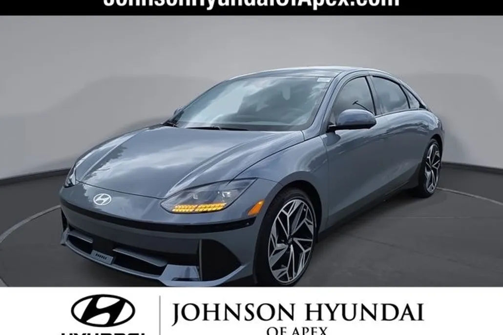 2024 Hyundai Ioniq 6 Limited photo 1