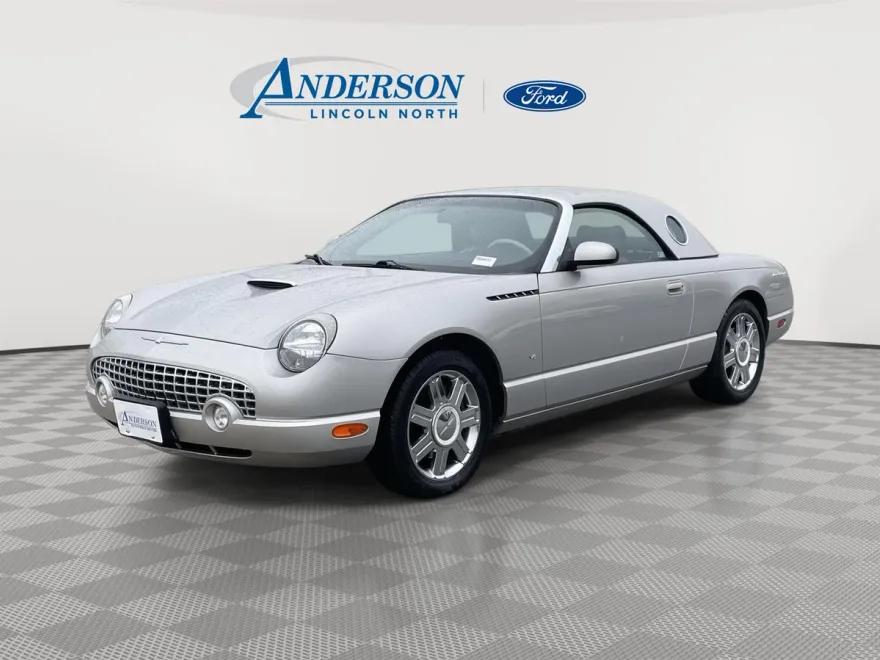 2004 Ford Thunderbird Deluxe photo 1