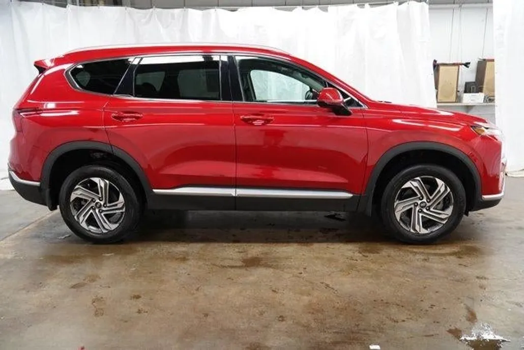 2021 Hyundai Santa Fe SEL photo 1