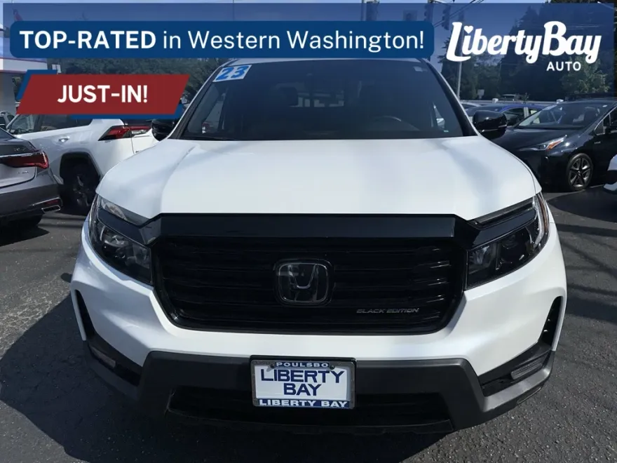 2023 Honda Ridgeline Black Edition photo 1