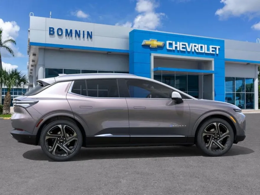 2025 Chevrolet Equinox EV 1LT photo 1