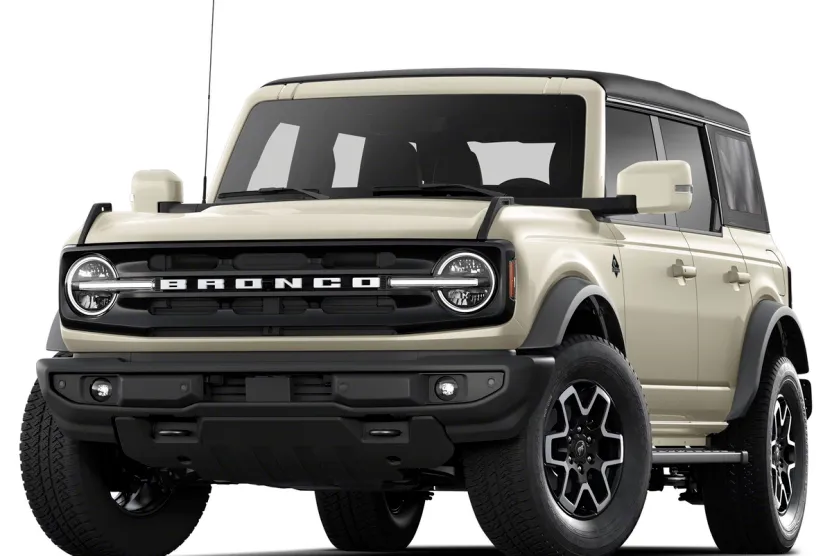 2025 Ford Bronco Outer Banks photo 1